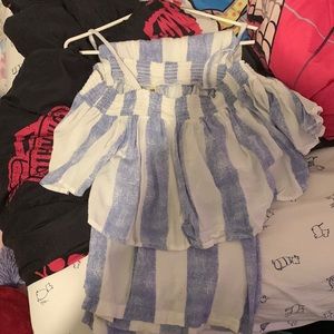 Shoreline two piece set